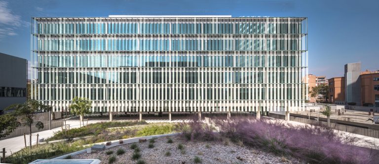La revista Tectònica publica un reportatge sobre el Campus Administratiu de la Generalitat de Catalunya.