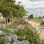 Parc sobre el cobriment del ferrocarril a Vilafranca del Penedès