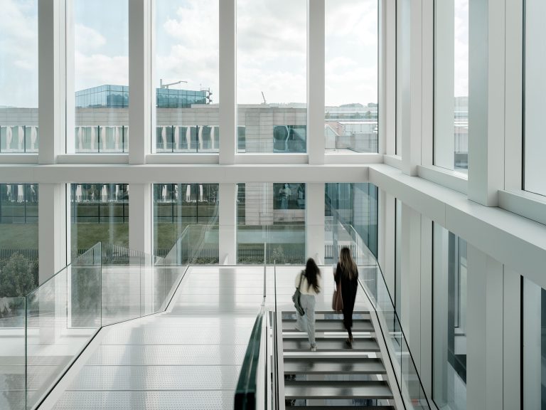 L’edifici de Zara.com, inaugurat en maig de 2021, suma 63.184 m² al complex d’Inditex a Arteixo.