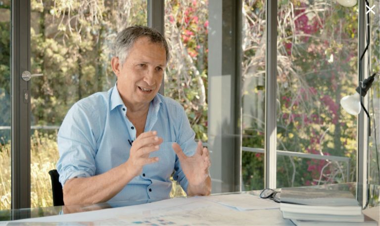 Enric Batlle Durany és el protagonista del quart episodi El Passatger, una sèrie creada per la revista italiana Infra Journal.