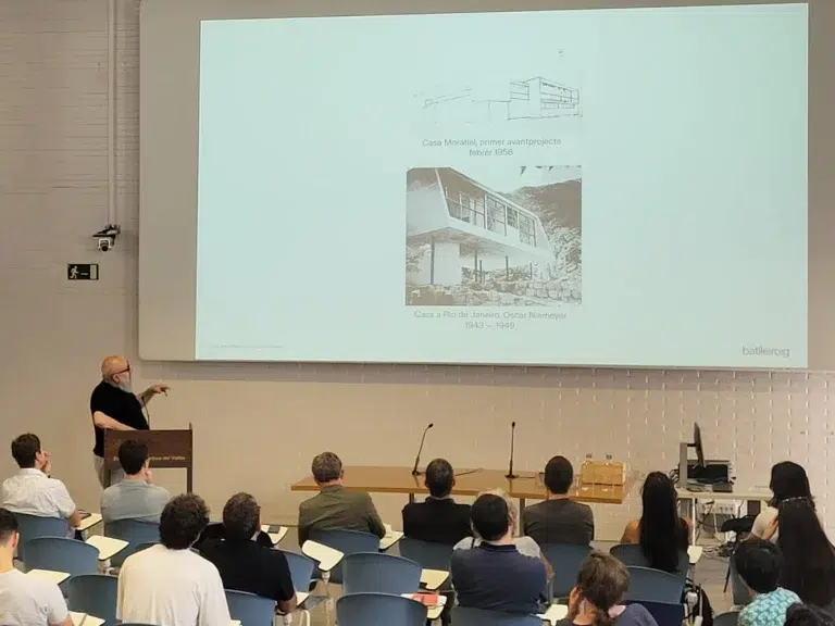 No et perdis l’acte de presentació de la Càtedra Batlleiroig UPC a l’ETSAV, dins del programa Setmanes d’Arquitectura 2024 de l’Ajuntament de Barcelona.