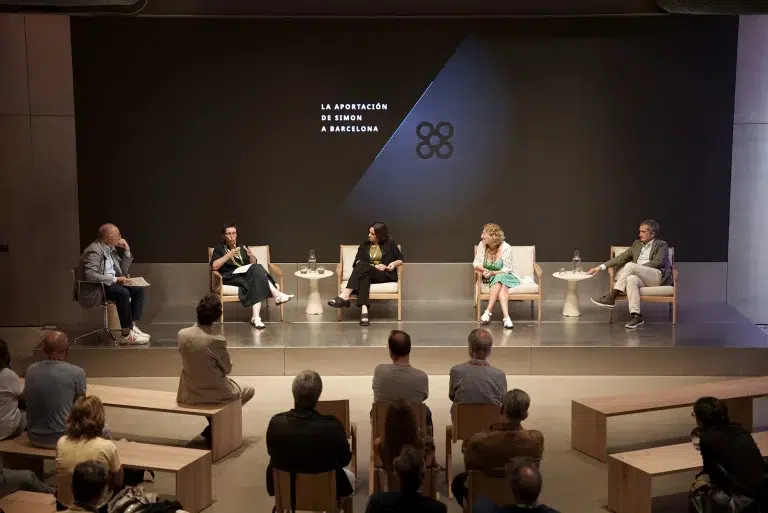 Enric Batlle va participar en la taula rodona “Paisatge urbà i la Nova Bauhaus Europea” al 3r Simposi de Simon.
