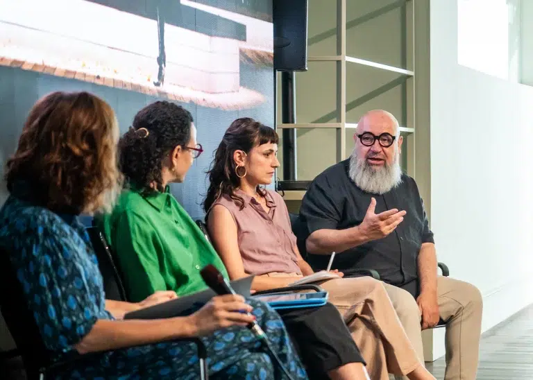 Joan Roig participa a la taula rodona “Light Encounters — Ciutat, il·luminació i gènere” organitzada per Benito Urban HUB