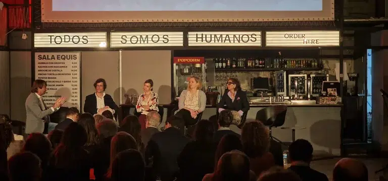José Sanz participa en la jornada «[HUMÀ]: una pausa necessària en el discurs arquitectònic»